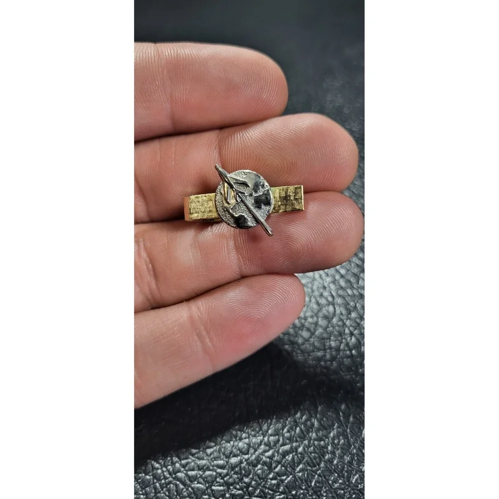 Vintage Stratoflex Aircraft Tie Bar‎ Clip Plane Airplane Gold Tone Silver Tone